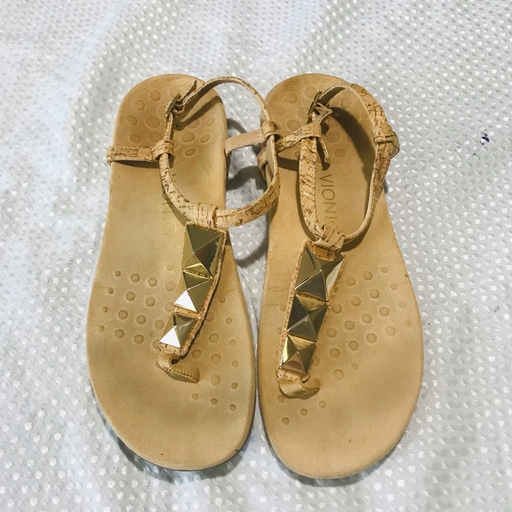 Vionic‎ sandals - Picture 2 of 5